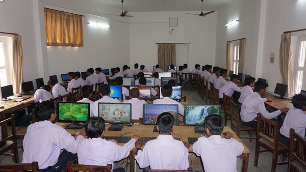 Classroom / Academics 7